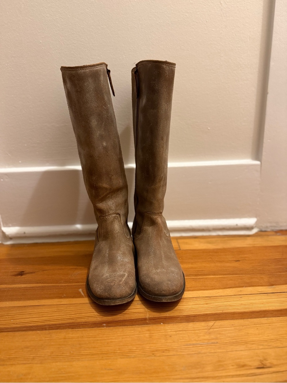 Frye Women's Boots - Brown